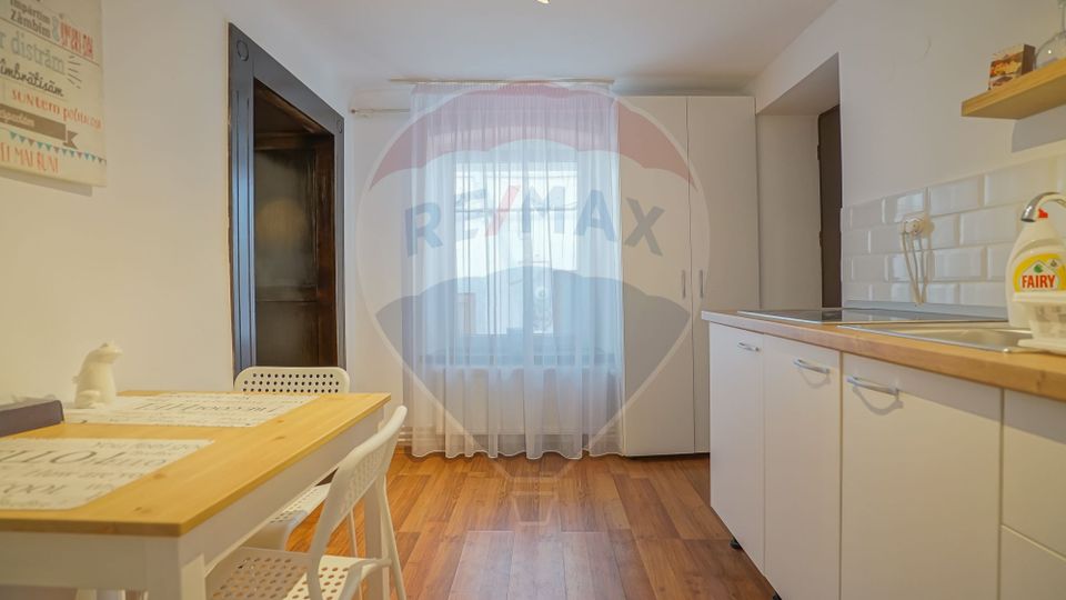 Apartament cu o cameră pe strada Poarta Schei, în inima Brașovului