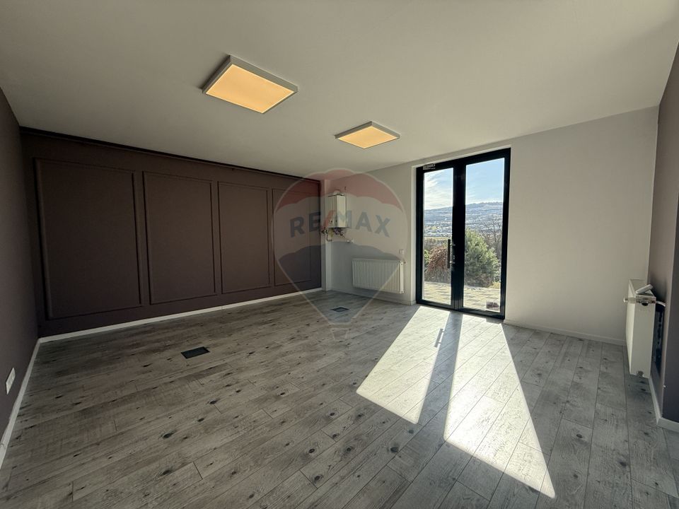 Spațiu comercial modern cu vad, 59mp în zona Borhanci, Comision 0%