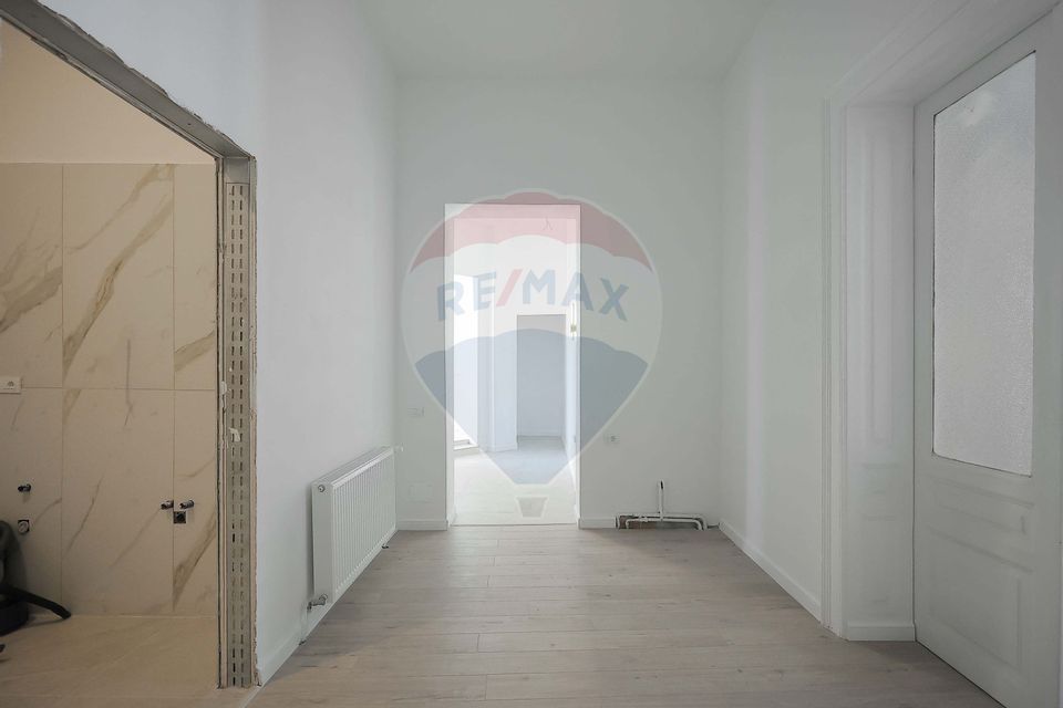 Apartament cu 2 camere de vânzare în zona Ultracentralǎ