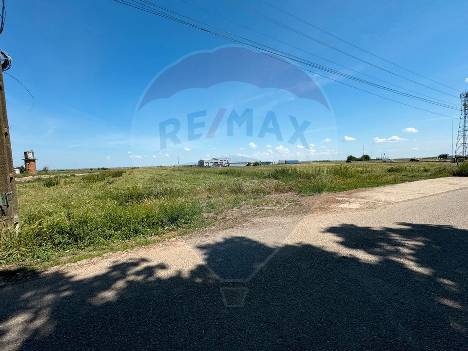 Teren 11404 m2 , Biharia la 1km de autostrada A3 si 300m de centura