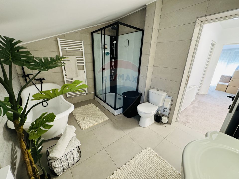 Casă / Vilă 5 camere,piscina Cart.Orizont 2 zona Metropolitana Oradea