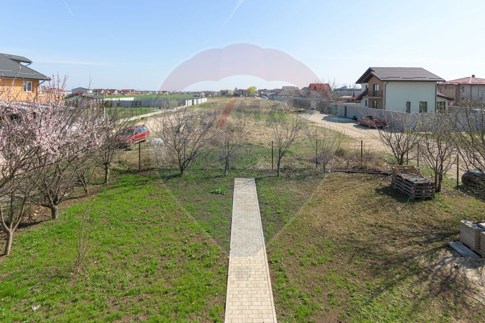 Casă  |  4 camere  |  Bragadiru-Varteju |