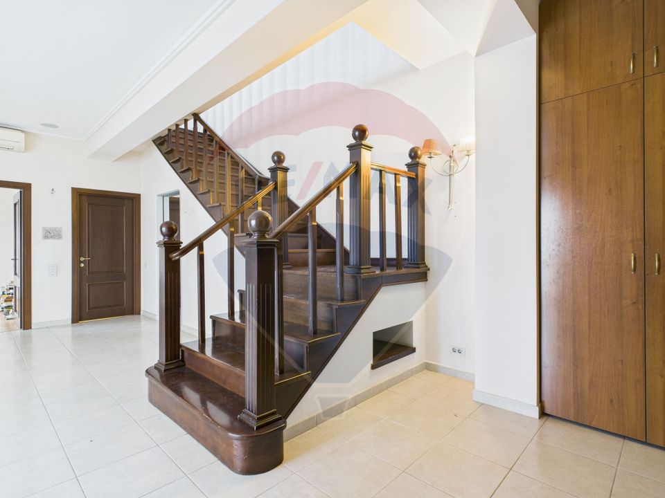 5 room Apartment for sale, Stefan cel Mare area