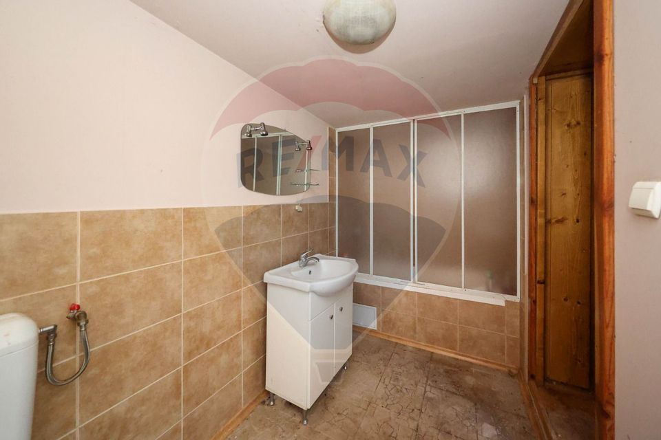 Casă cu 1 camera de vânzare în zona Centrul Istoric