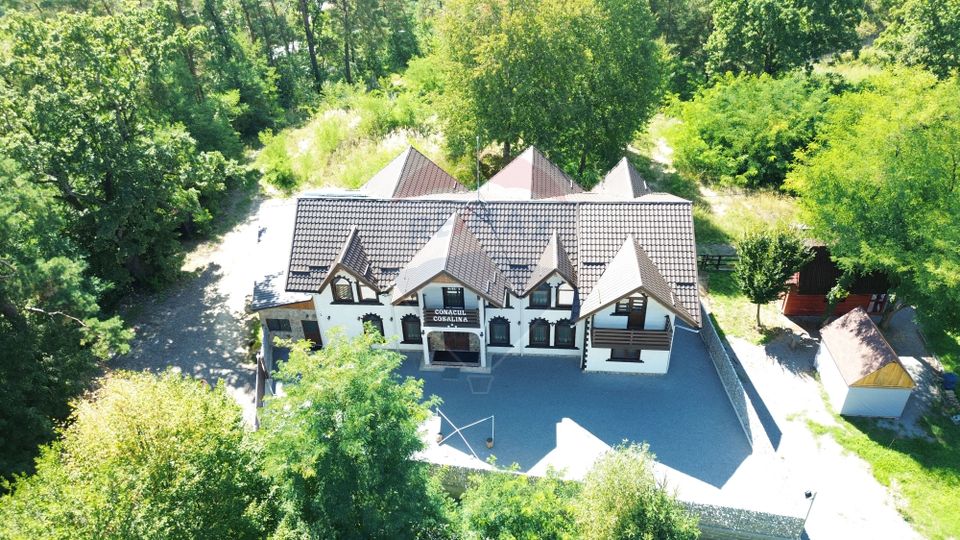 11 room Hotel / Pension for sale, Central area