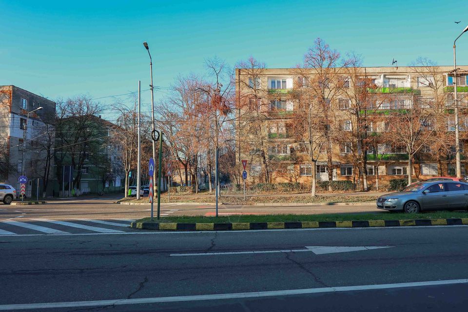 De vânzare Apartament 2 camere, parter înalt,  zona Gării