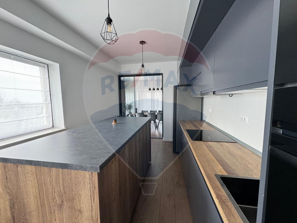 4 room House / Villa for sale