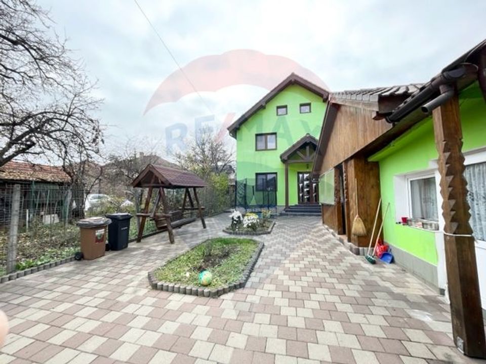 8 room House / Villa for sale, Central area