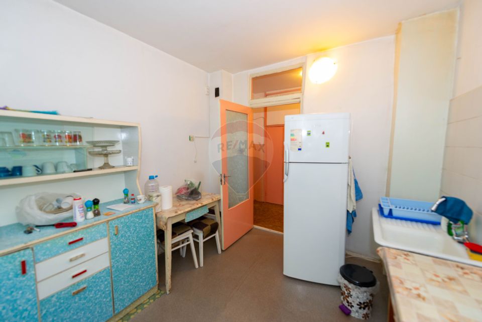 Apartament 2 camere de vanzare Crangasi, 53 mp, bloc 1981