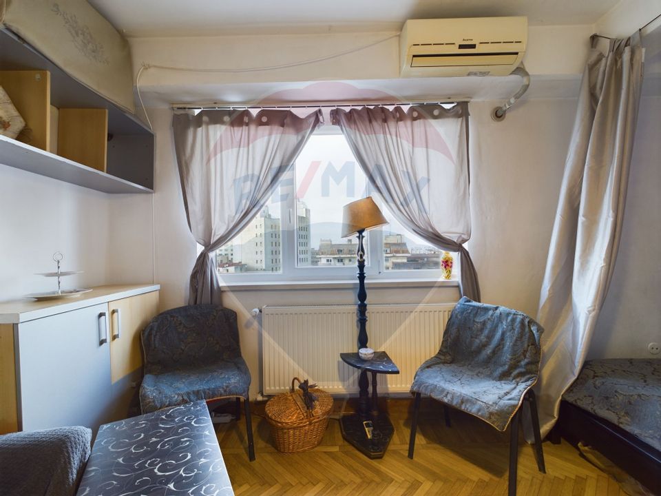 Apartament cu 1 camere de vânzare în zona Calea Victoriei