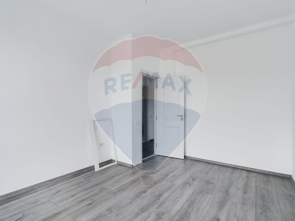 5 room House / Villa for sale