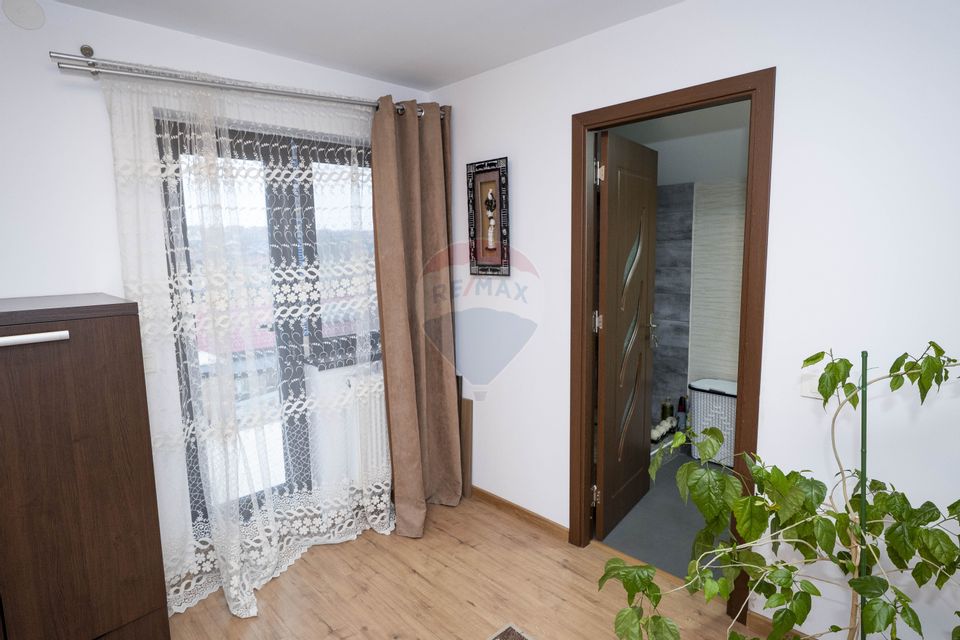 5 room House / Villa for sale