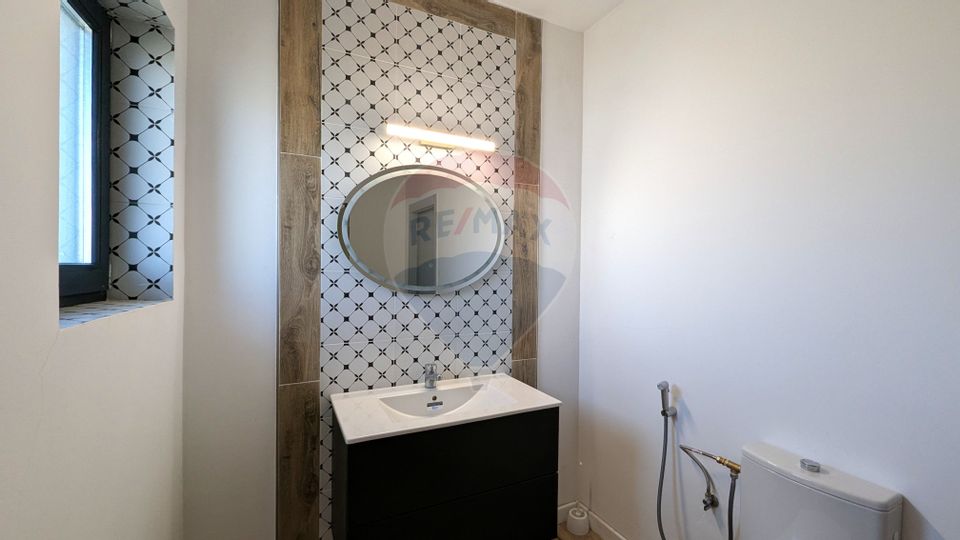 4 room House / Villa for sale