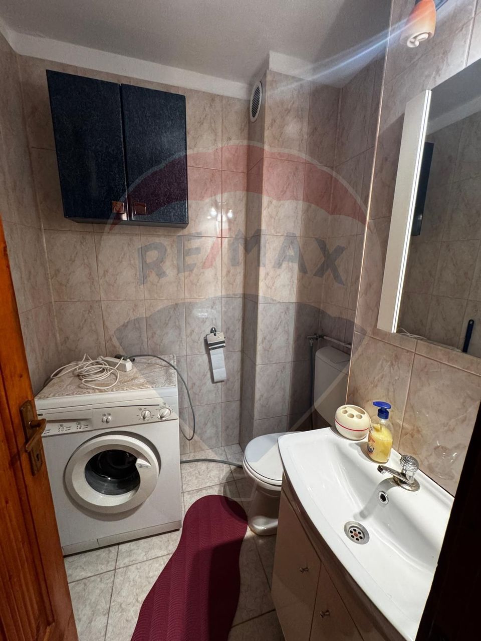 Apartament solid si spatios in una dintre cele mai bune zone ale Craio