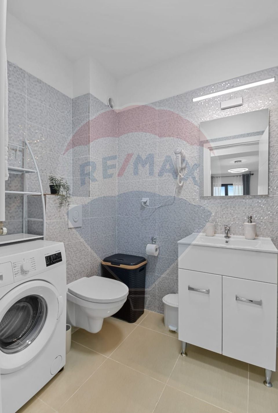 Apartament  cu 2 camere si terasa Pipera