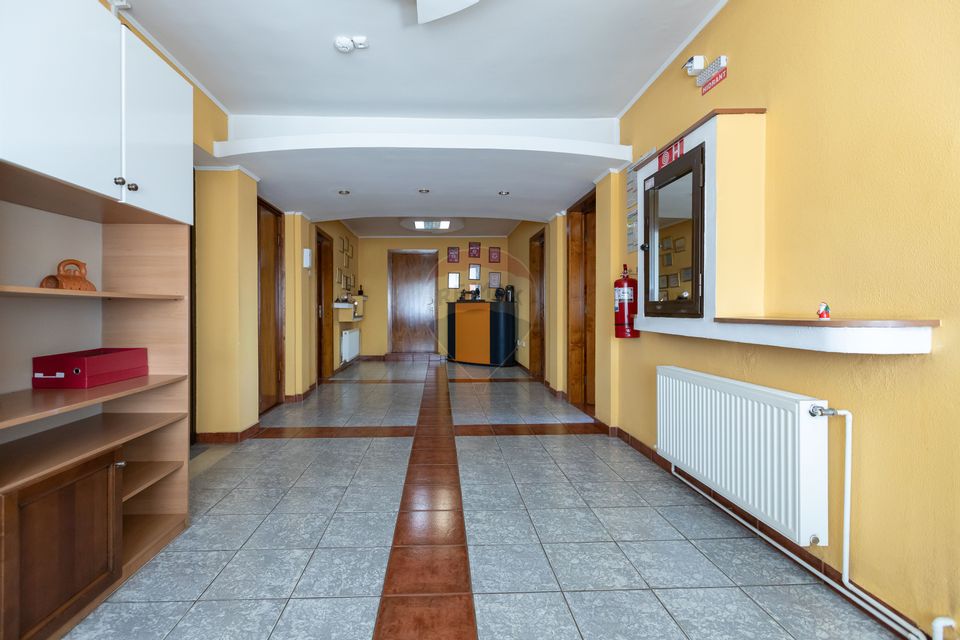 940sq.m Commercial Space for rent, Serbanesti area