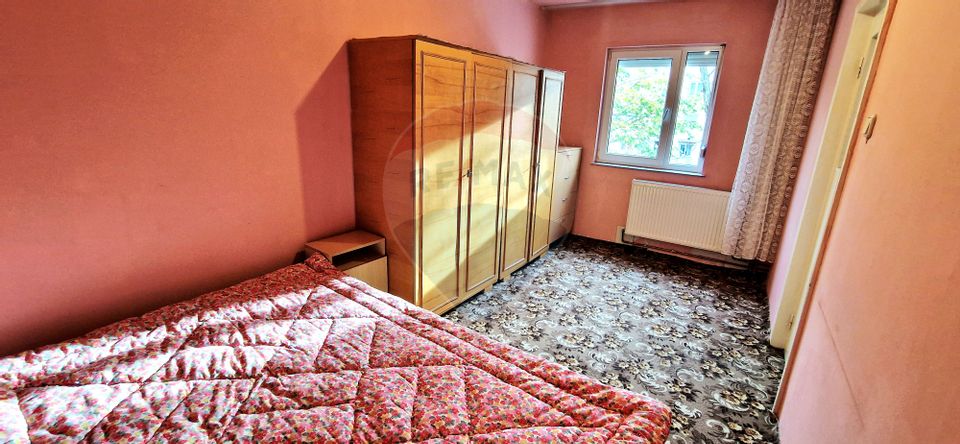 Apartament 2 camere, etaj 2, centrala proprie, balcon - zona Fortuna