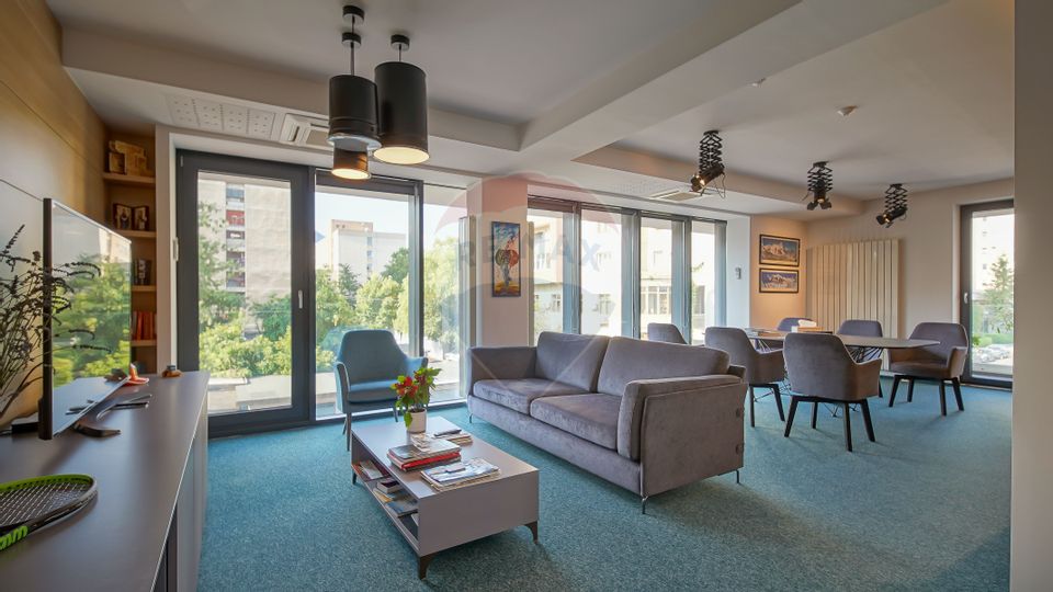 Birou Premium cu Terasă Exclusivă 230 mp – Neorama, 13 Decembrie