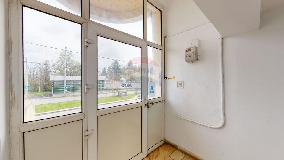 Commercial space ground floor Bucurestii Noi / Straulesti Metro