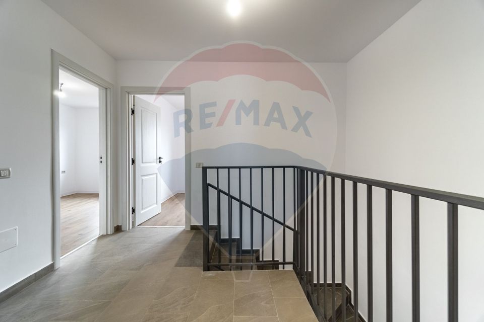 4 room House / Villa for sale