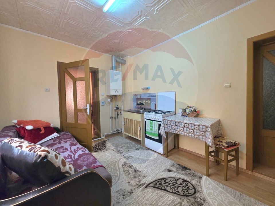 4 room House / Villa for sale, Sud area