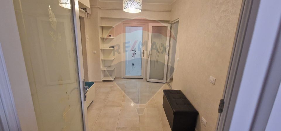 Apartament cu 2 camere. strada Mihai Viteazu, nr. 1