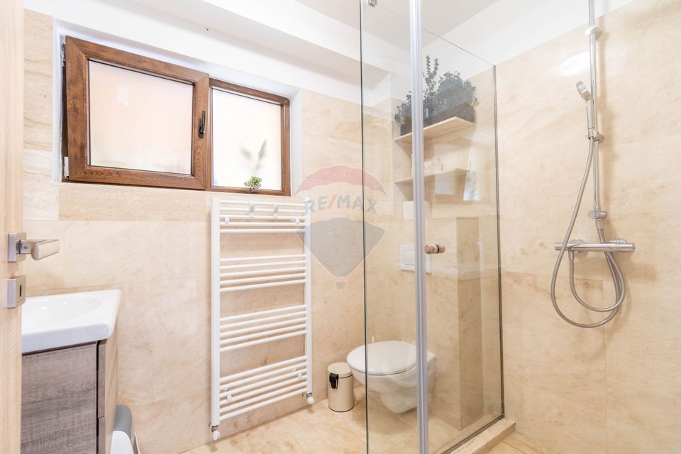 4 room House / Villa for sale