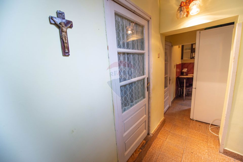 Apartament cu 4 camere 117 mp, de vanzare zona Ana Ipatescu, Ploiesti