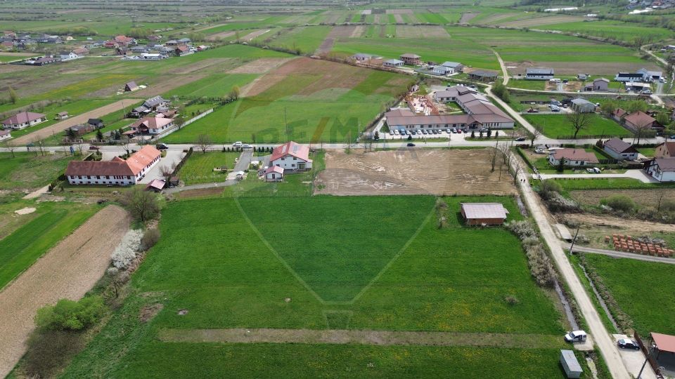 Land 6,124sqm Coltau / Strada Seles