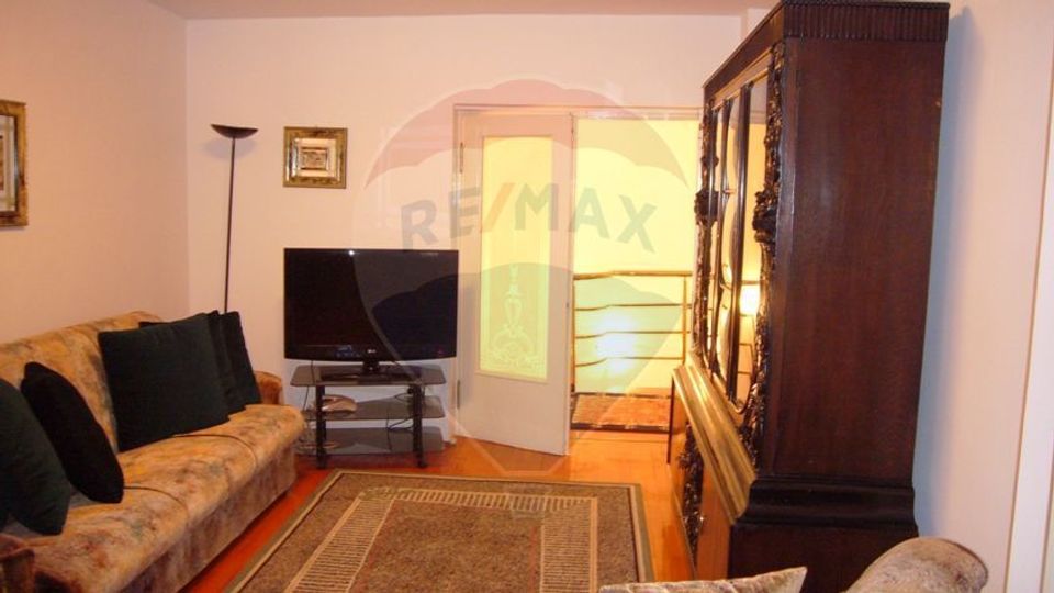 INCHIRIERE /Apartament premium cu 3 camere |/30 mp /Bd. Unirii 61
