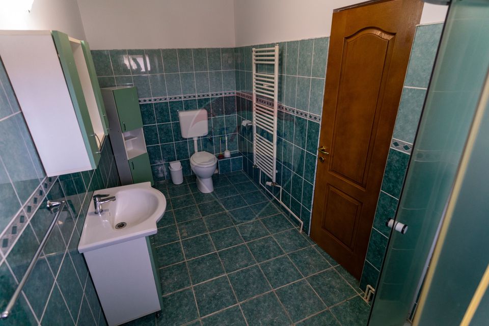 6 room Hotel / Pension for sale