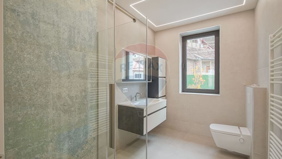 Armonie între tradiție și modernitate – Vilă contemporană în Brasov