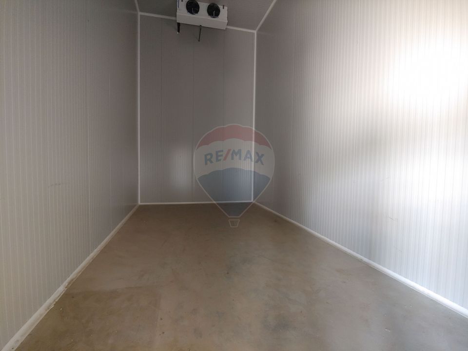 Depozit frigorific de 216 mp cu 4 celule, Șcheia, Suceava