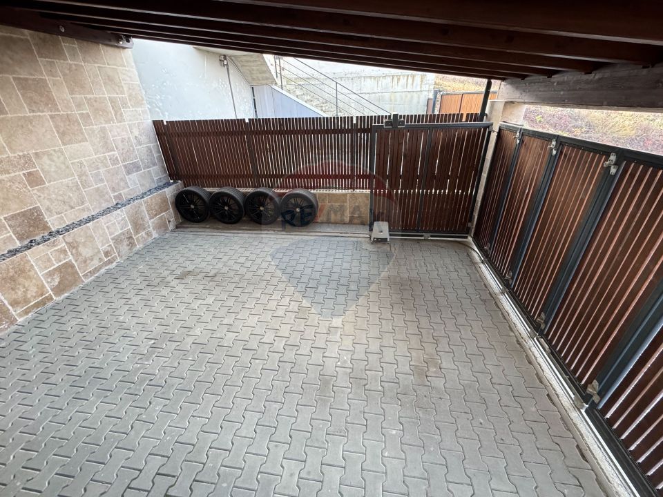 4 room House / Villa for sale