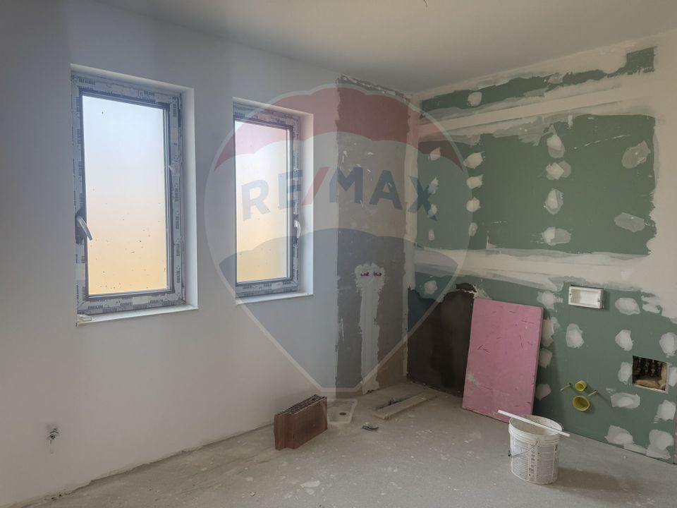 5 room House / Villa for sale