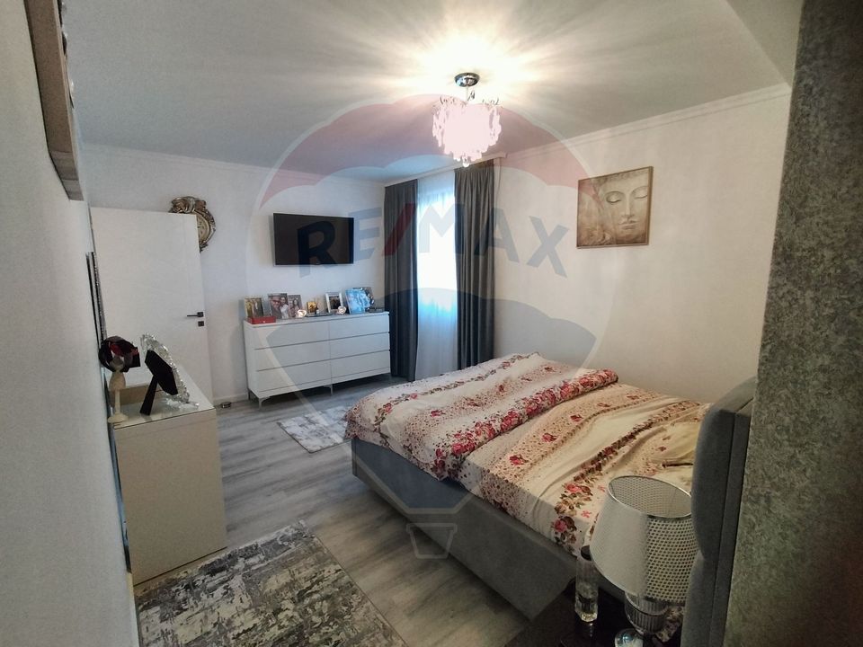 Casă / Vilă cu 5 camere - la 2 minute de Complex Cosmopolis