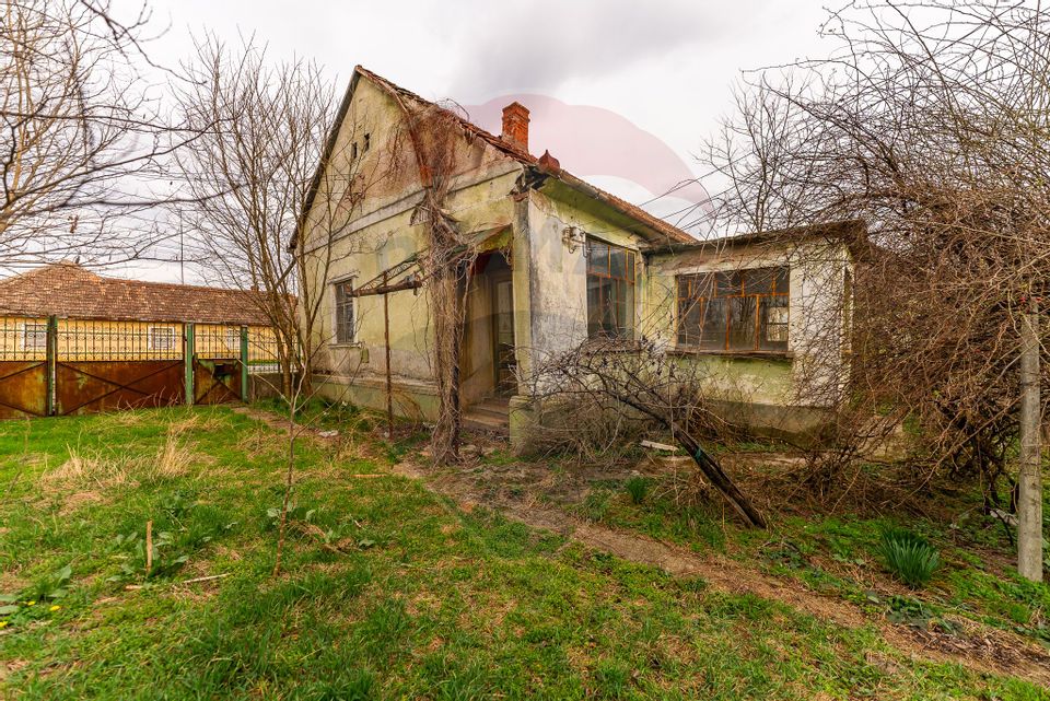 Teren cu potential in centrul localitatii Galsa