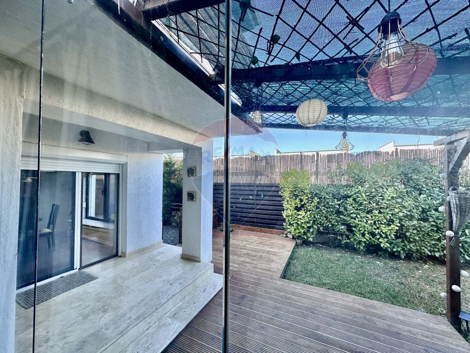 4 room House / Villa for sale