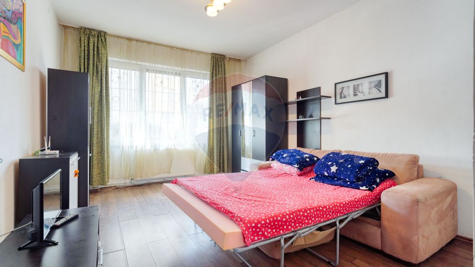 2 room Apartment for sale, Tractorul area