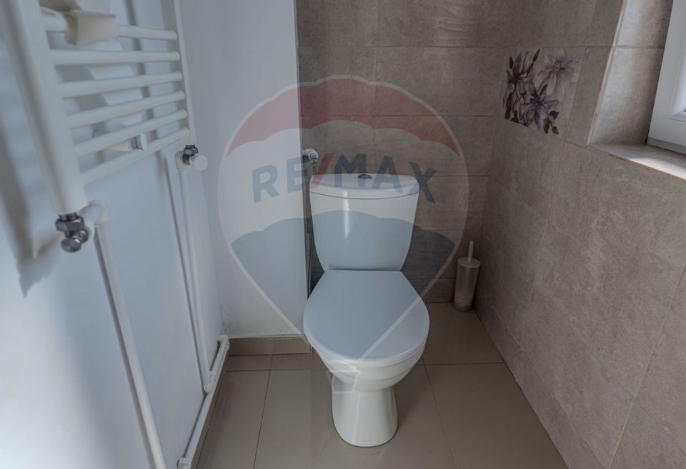 Casă și cabinet stomatologic de închiriat în Chitila