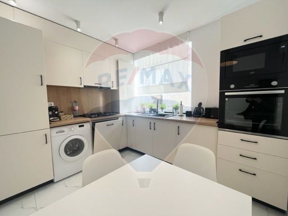 Apartament  de inchiriat 3 camere, str. Timotei Popovici