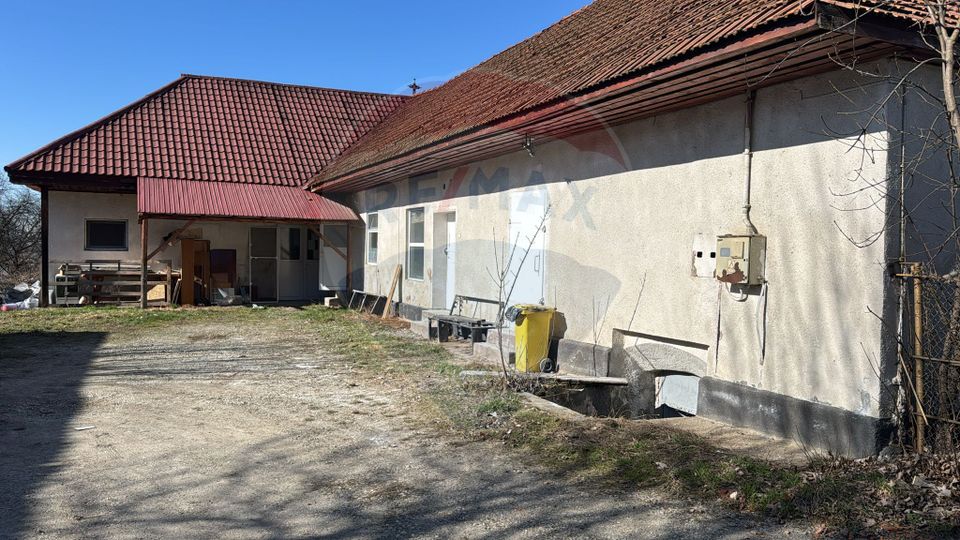 85sq.m Industrial Space for rent