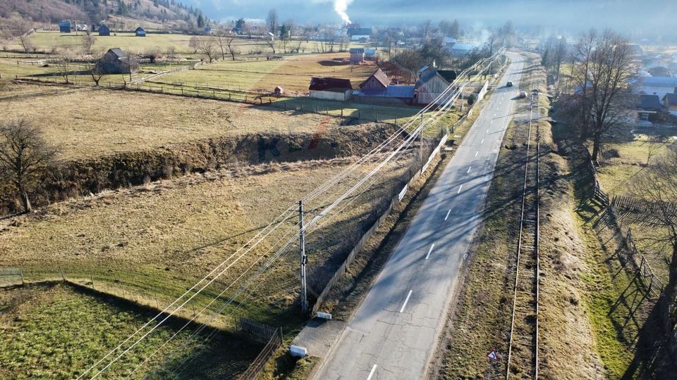 Land 5,282sqm Vatra Moldovitei / None