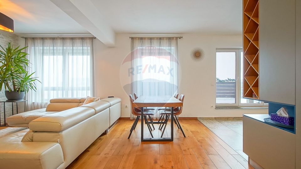 Lumina,spatiu, confort-apartament 3 camere si 2 balcoane 0% comision