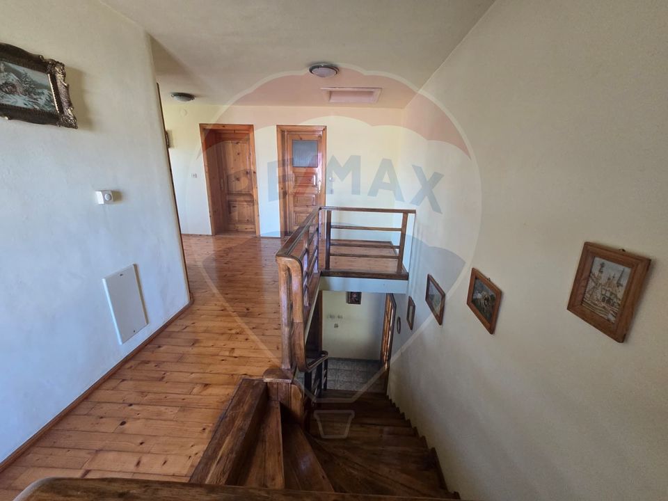 7 room House / Villa for sale