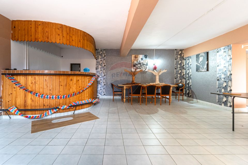 Hotel de vanzare Timisul de jos, Brasov, DN1