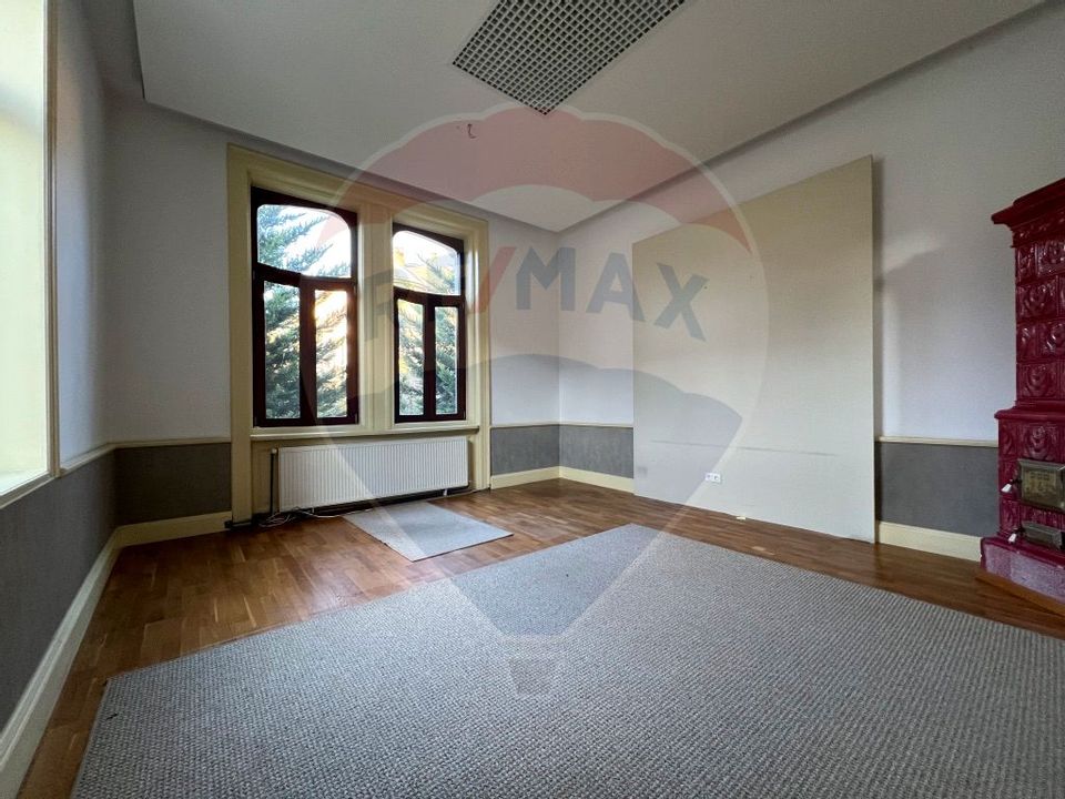 15 room House / Villa for rent, Andrei Muresanu area