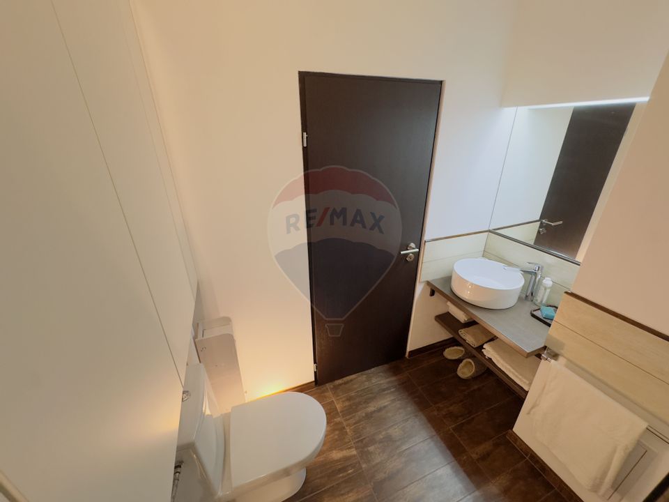 Apartament cu 3 camere + terasa inchisa (camera)  zona Decebal/Dacia