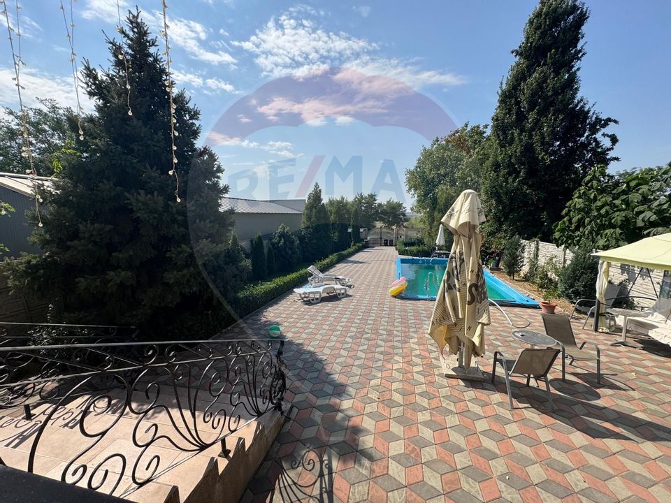 6 room House / Villa for sale