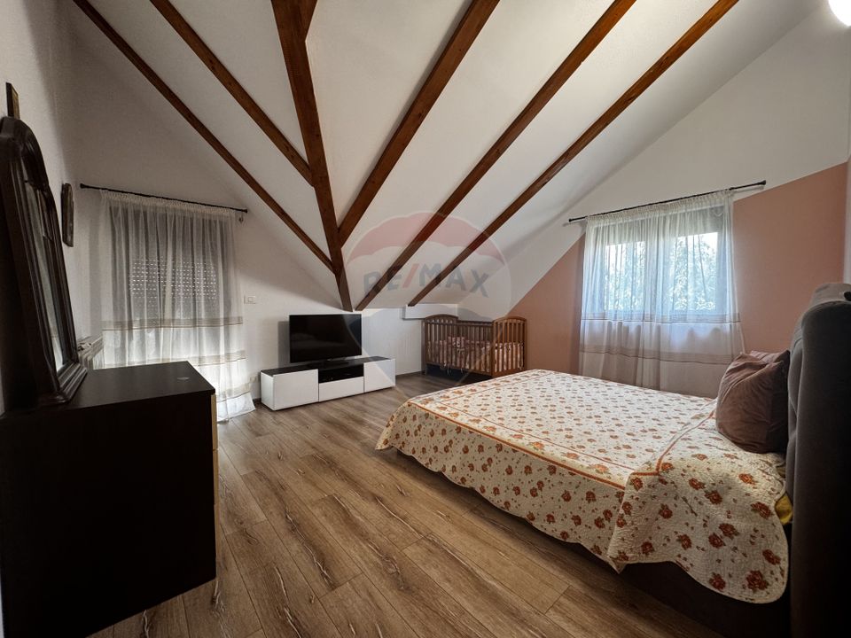 Casă +teren de vanzare in Bacau,  poziție excelentă la E85